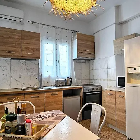 Pleasure 2 Bedrooms Near The Sea