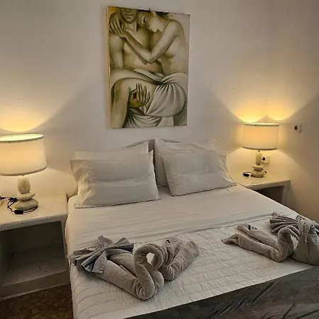 Pleasure 2 Bedrooms Near The Sea Apartment Perissa (Santorini)