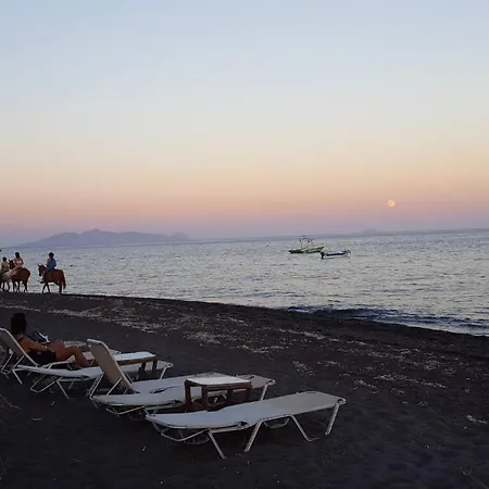 Pleasure 2 Bedrooms Near The Sea *