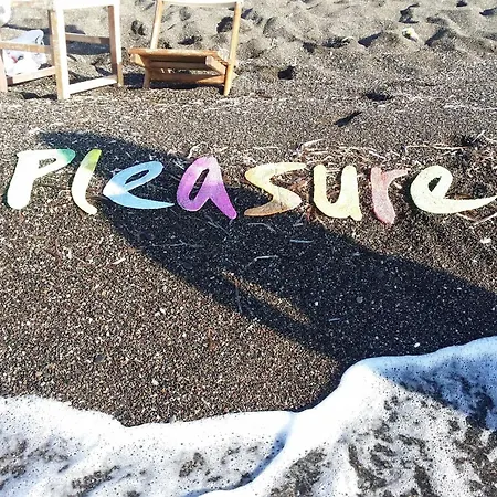 Pleasure 2 Bedrooms Near The Sea Apartment Perissa (Santorini)